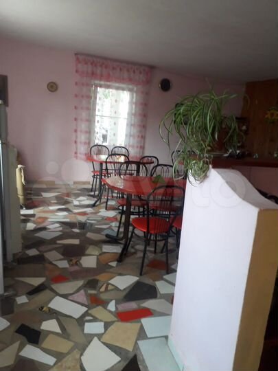 Дом 252 м² на участке 4 сот.