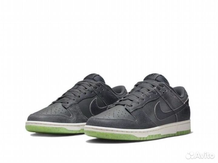 Nike dunk low halloween