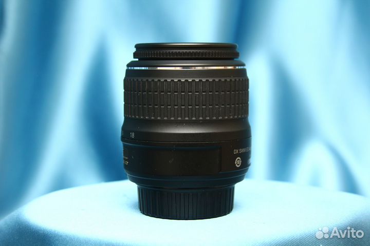Nikon 18-55mm f/3.5-5.6G II как новый