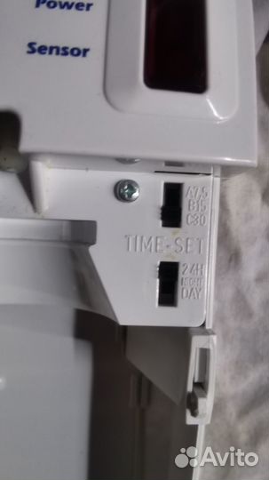 Диспенсер освежителя воздуха