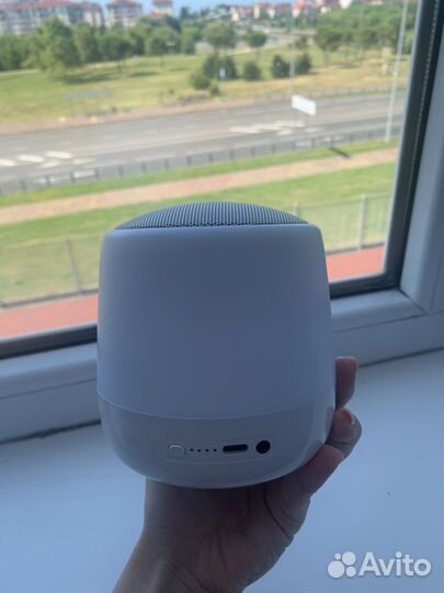 Ночник с белым шумом