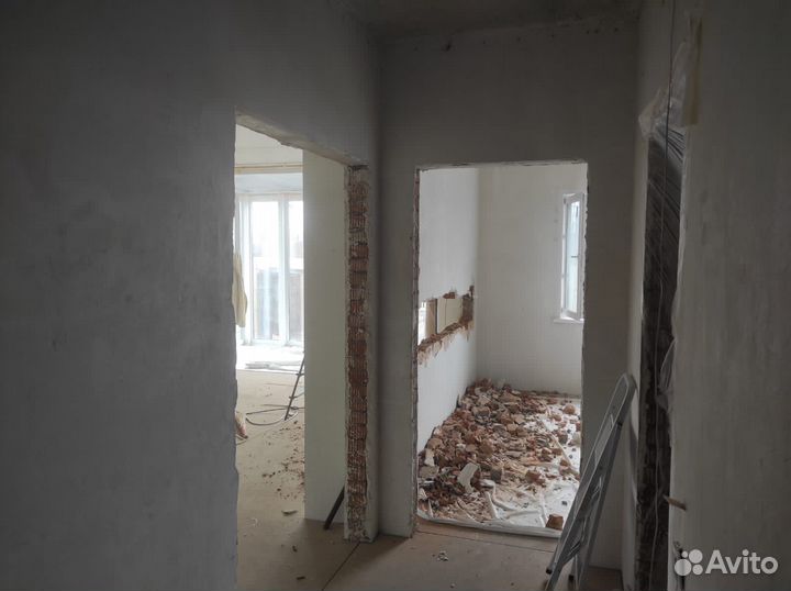 Демонтажные работы и вывоз мусора