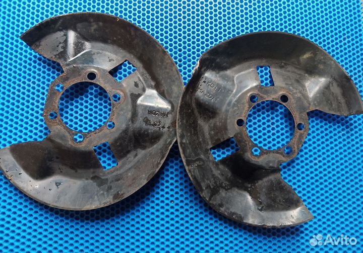 Пыльник тормозных дисков,Mazda