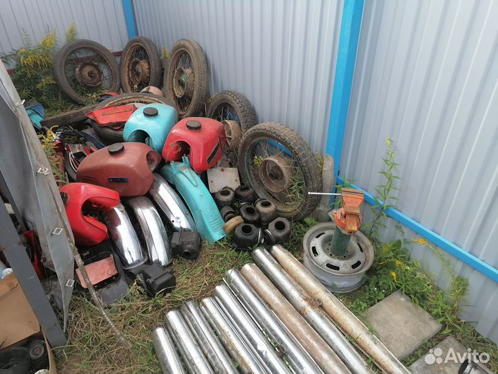 Разбор мотоциклов Иж, запчасти