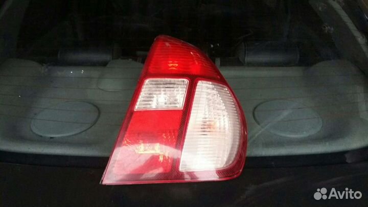 Стоп сигнал рено симбол правый