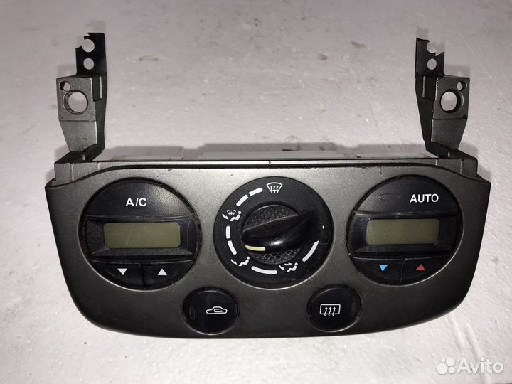 Блок управления печкой ниссан примера п11