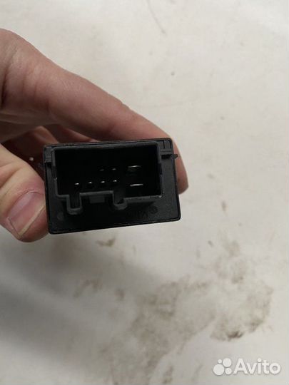 Блок управления топливным насосом Skoda Fabia