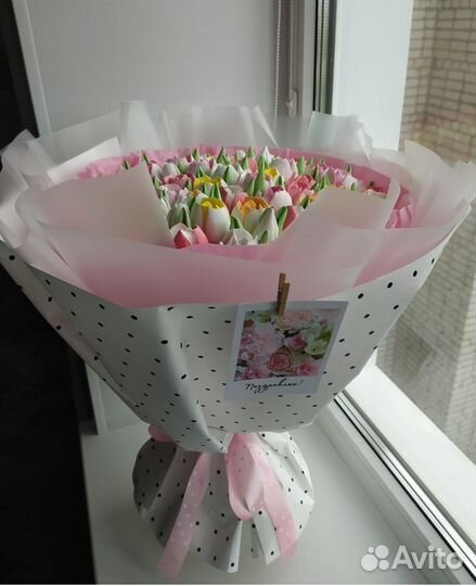 Букет из клубники, шоколадные пельмени