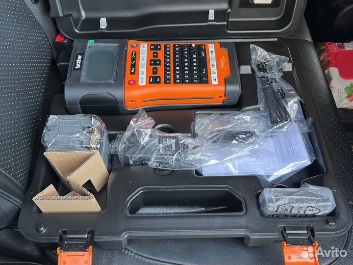 Маркировочный принтер Brother PT-E550WVP