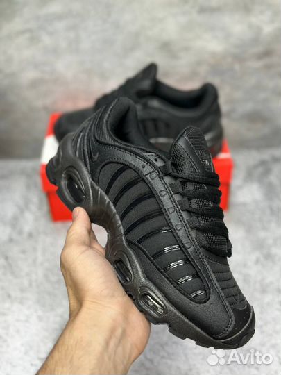 Стильные кроссовки Nike air max Tailwind