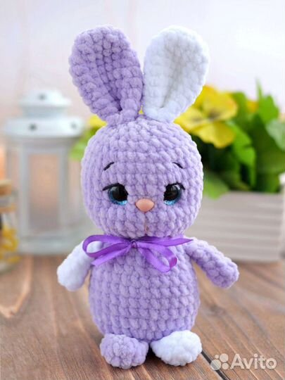 Заяц вязаный
