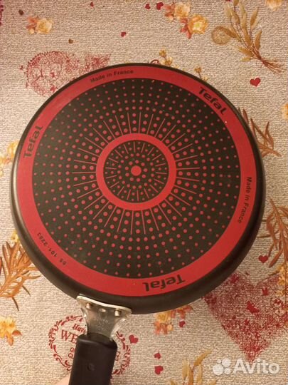 Сковорода блинная Tefal Simply Clean 22 см