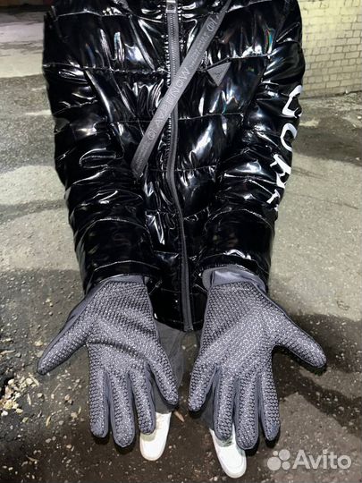 Перчатки nike новые