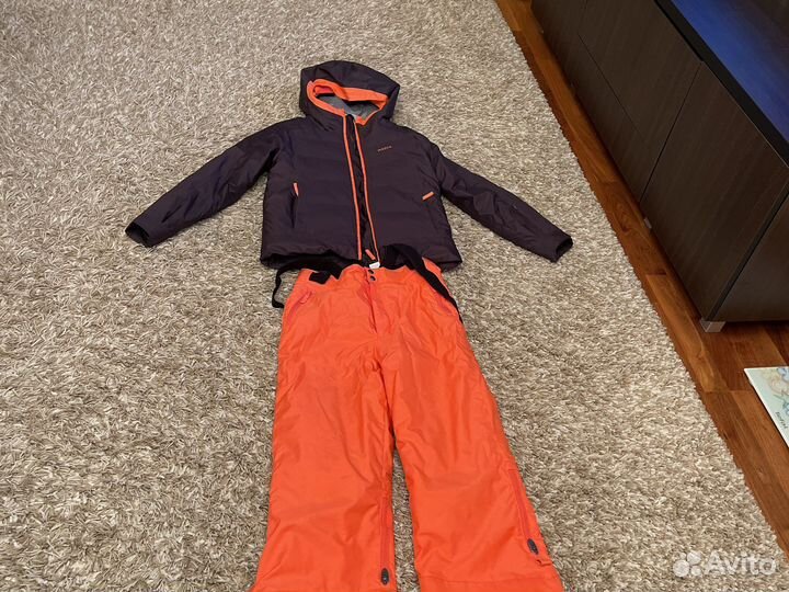 Костюм горнолыжный