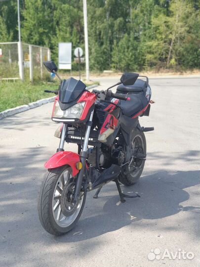 Yamasaki Scorpion (Ямасаки Скорпион)