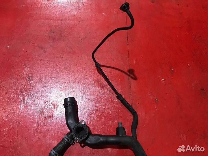 Трубка системы охлаждения Audi A6 C7