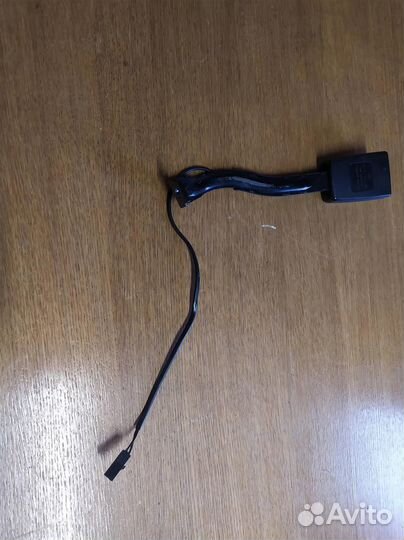 Замок ремня безопасности VW Passat B6