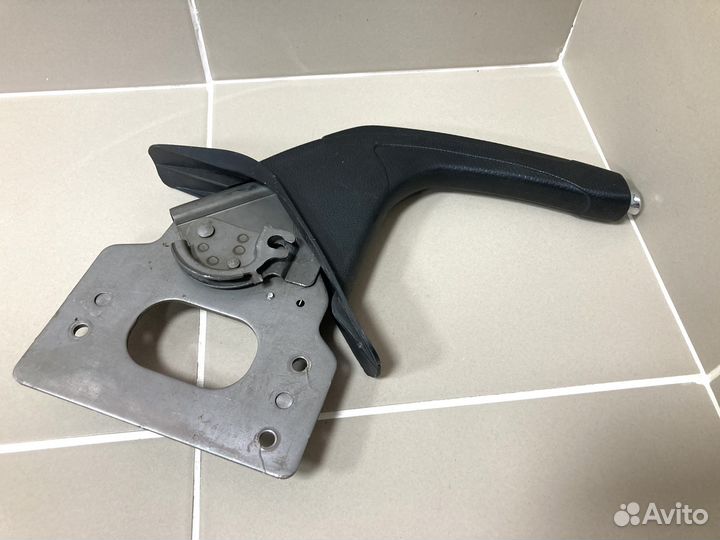 Рычаг стояночного тормоза Ssang Yong Actyon NEW