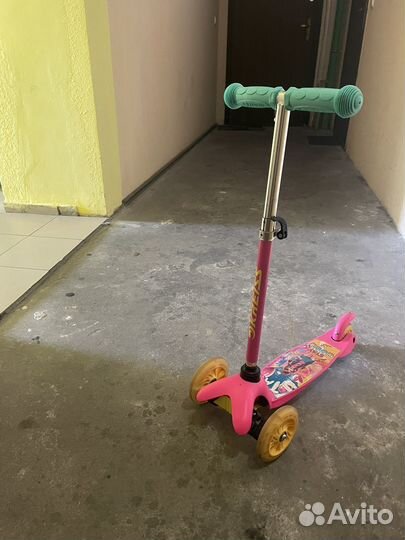 Самокат детский трехколесный