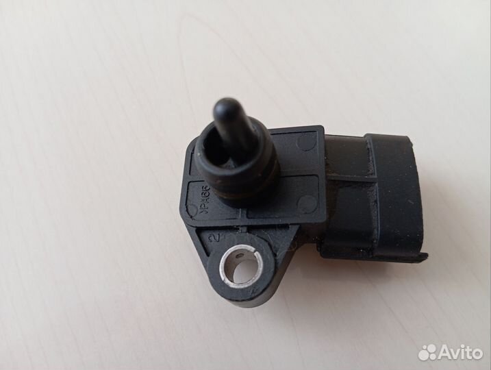 Датчик абсолютного давления воздуха