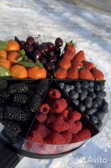 Подарочные корзины и коробочки