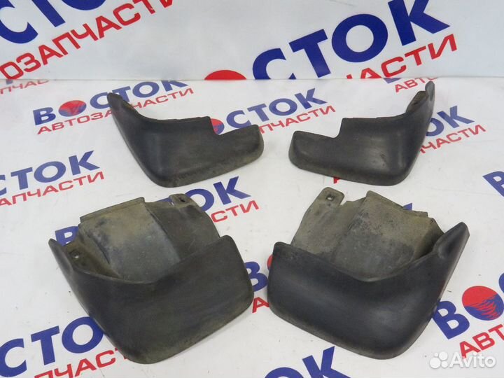 Брызговик honda civic EU1