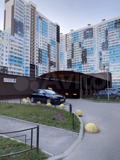 Машиноместо, 13 м²