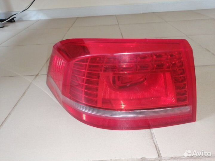 Фонарь в крыло задний левый Volkswagen Passat B7