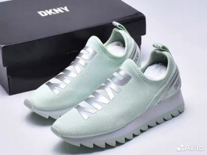 Новые женские кроссовки dkny