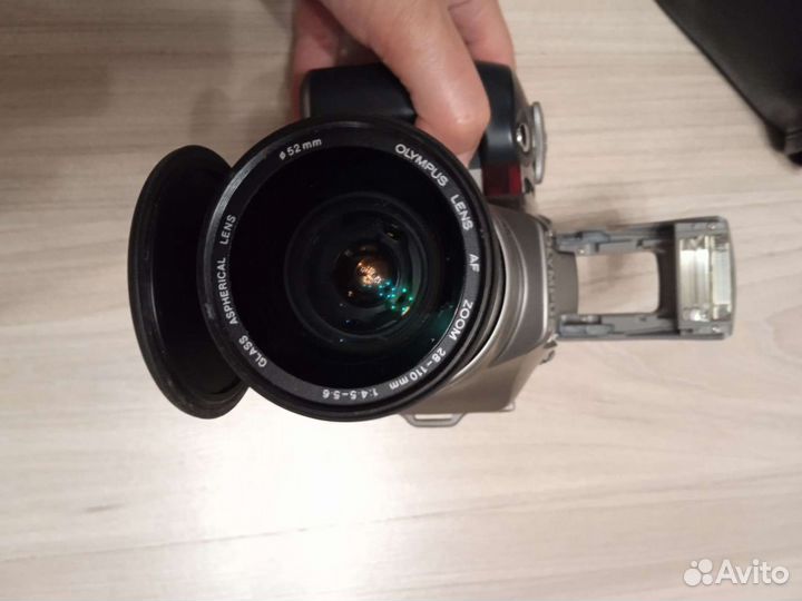 Зеркальный фотоаппарат olympus is-300