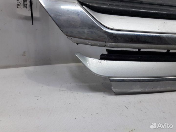 Решетка радиатора Mitsubishi Outlander 3 GF