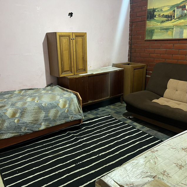 Комната 16 м² в 2-к., 1/1 эт.