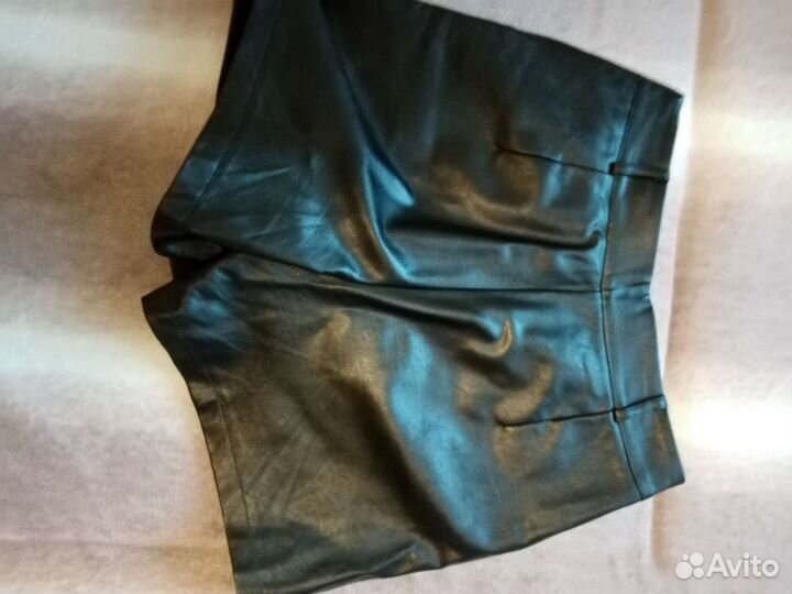 Шорты из экокожи