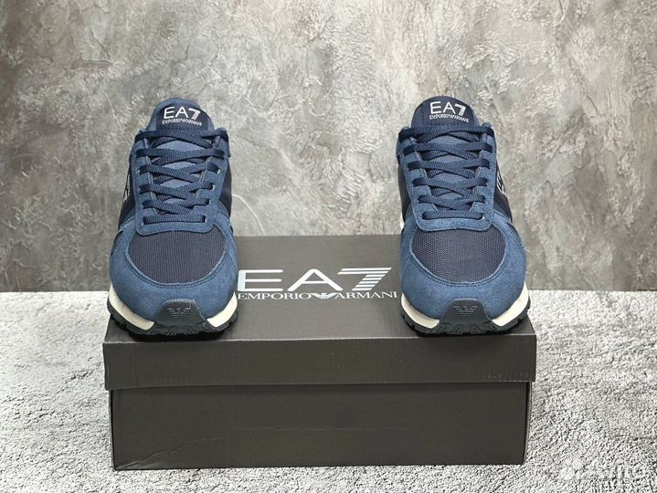 Кроссовки Armani