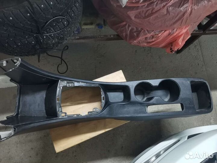 Центральная консоль для hyundai solaris