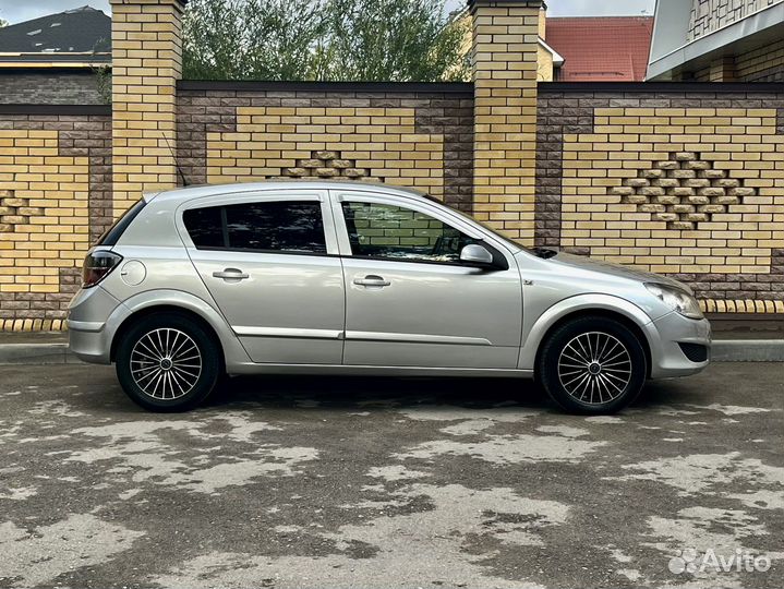 Opel Astra 1.8 AT, 2007, 211 000 км