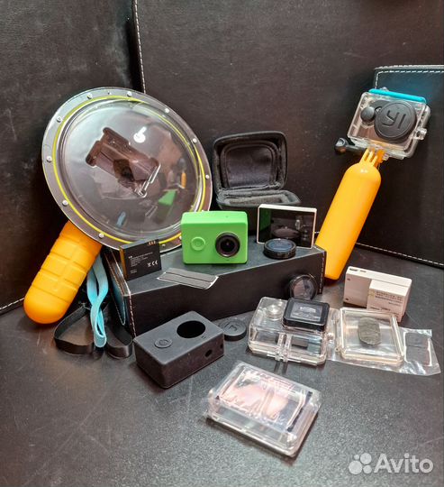 Экшн камера Yi Action camera basic белая