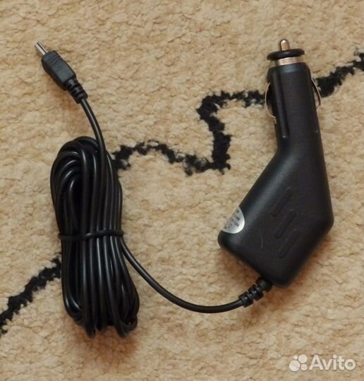 Автомобильная зарядка мини-USB KYN-008