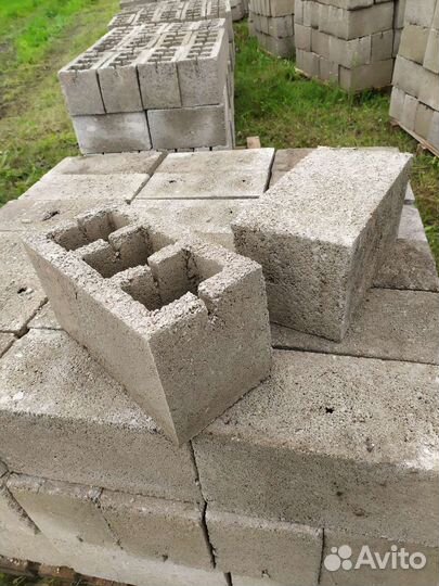 Блок щебневый