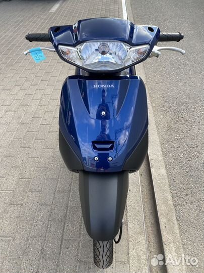 Honda Tact AF79 Новый скутер из Японии