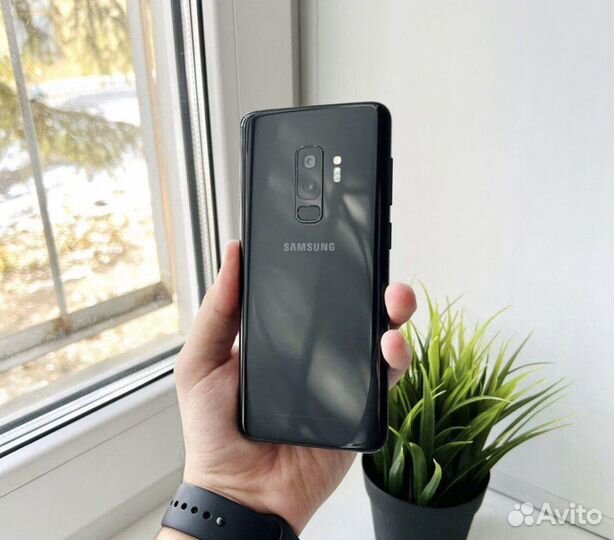 Samsung Galaxy S9 Plus, 6/64 ГБ