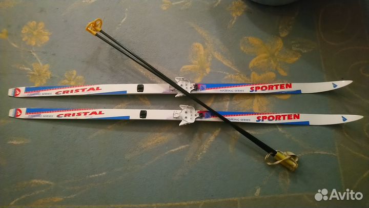 Комплект лыжи беговые ботинки палки