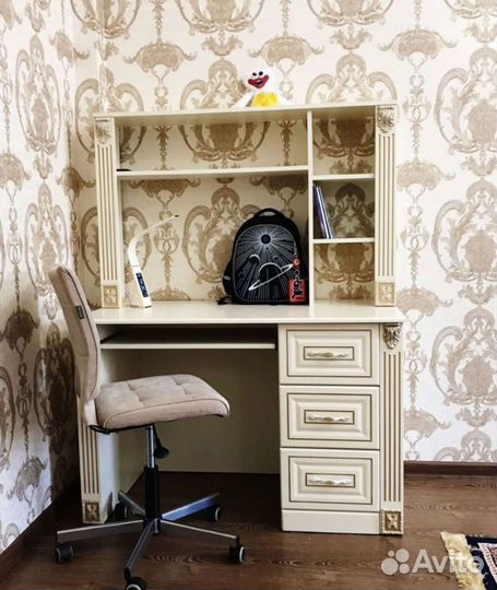 Компьтерный стол