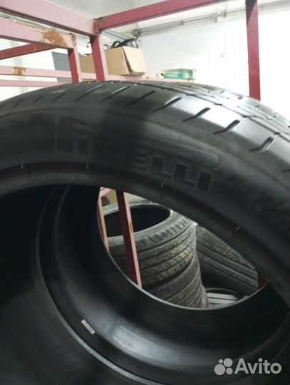 Pirelli P Zero 265/40 R20