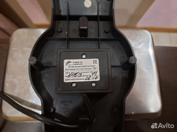 Электровафельница