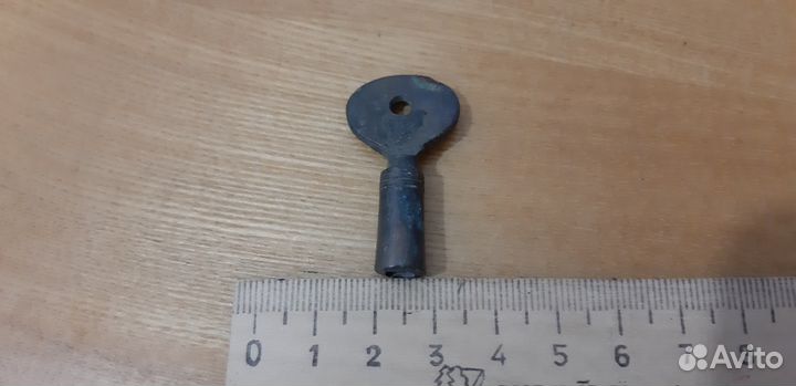 Ключик маленький старинный