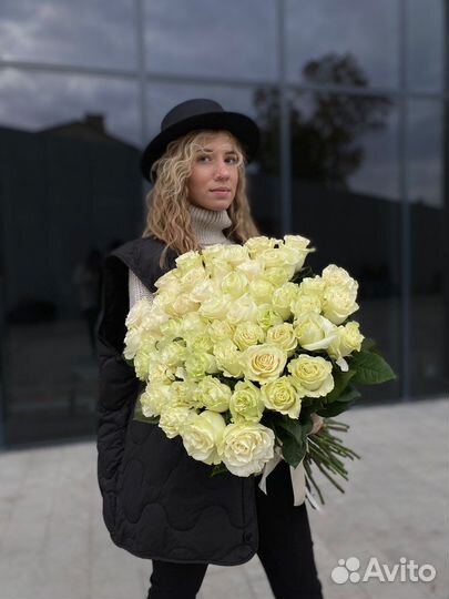 Крупные розы эквадор . Доставка