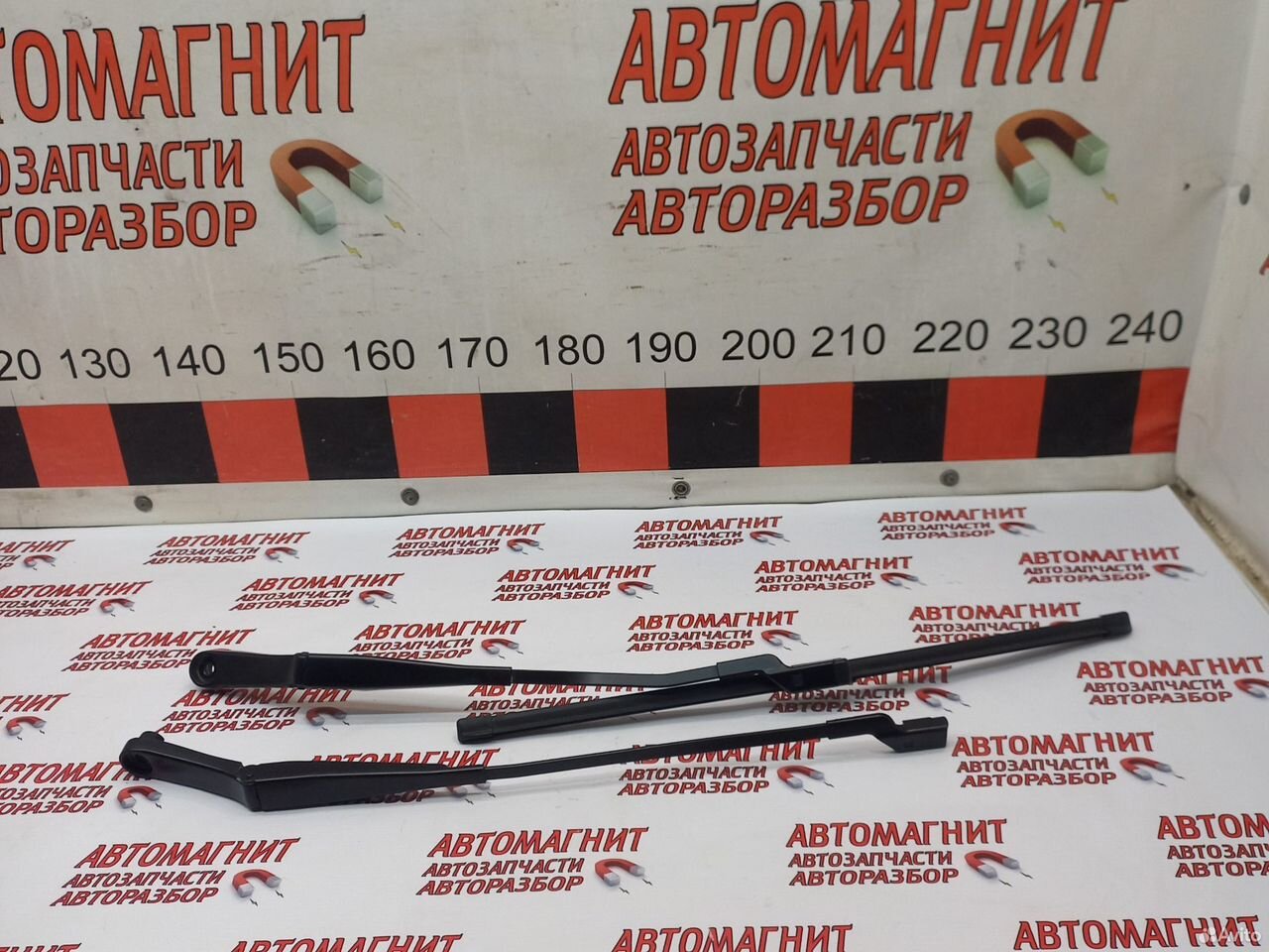 Поводок дворника стеклоочистителя Джили Монжаро