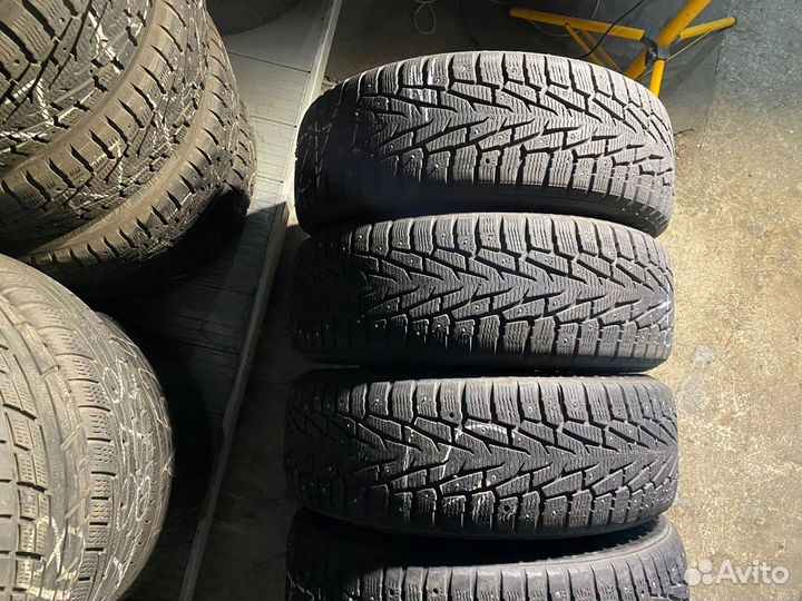 Nokian Tyres Hakkapeliitta 7 SUV 235/65 R17 108T