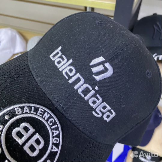 Бейсболка Balenciaga